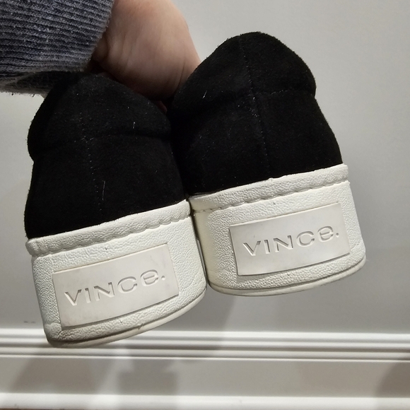 Vince Warren Suede Slip-On Sneakers Womens 6.5 - Picture 7 of 9